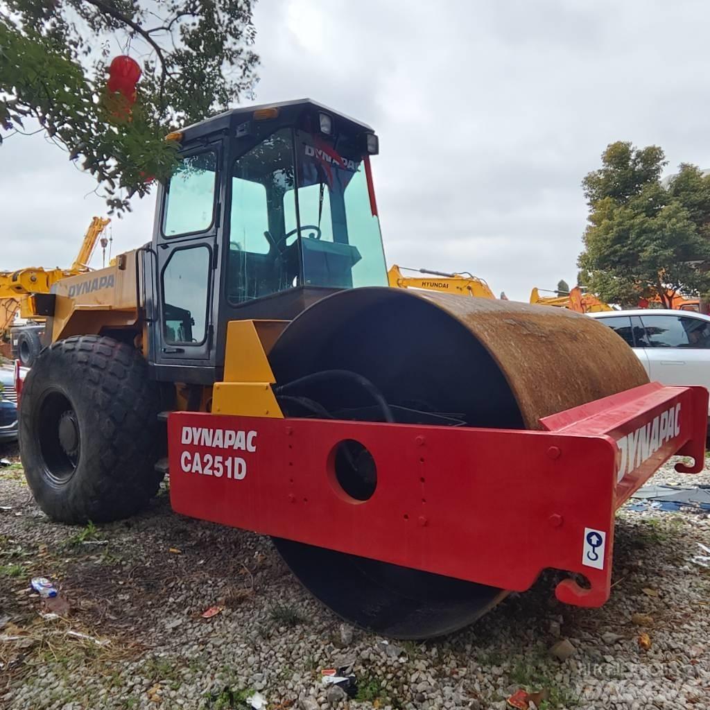 Dynapac CA 251 Οδοστρωτήρες μονού κυλίνδρου