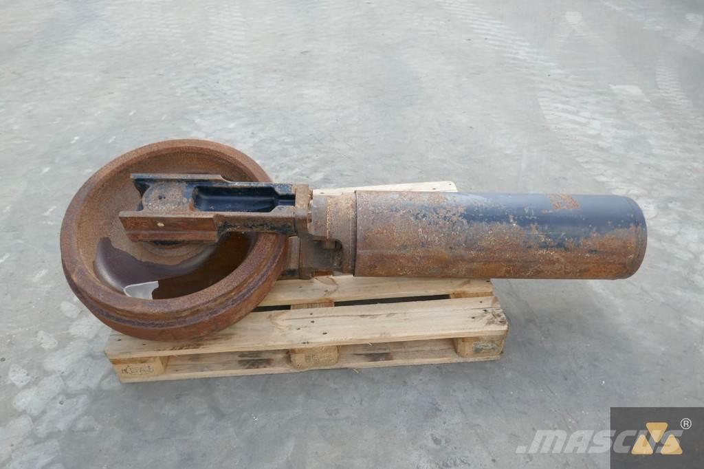 CAT 357-7560 Ελαστικά και ζάντες