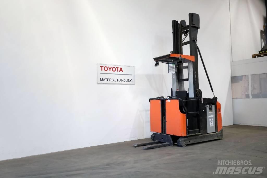 Toyota OME 100 H Περονοφόρο ανυψωτικό συλλογής παραγγελιών μεσαίου ύψους