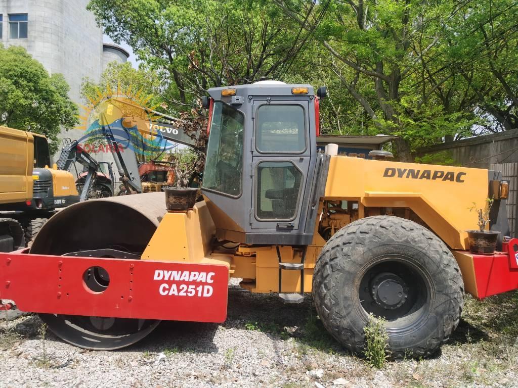 Dynapac CA 251 D Οδοστρωτήρες μονού κυλίνδρου