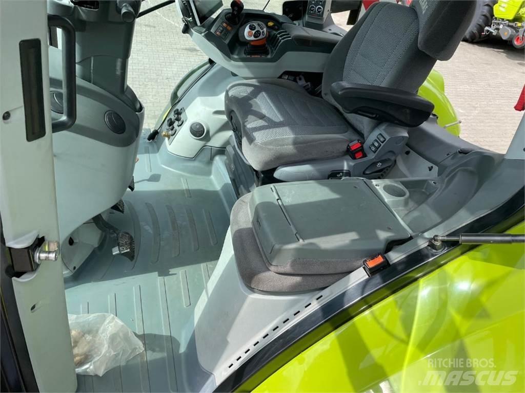 CLAAS Axion 810 CM Τρακτέρ