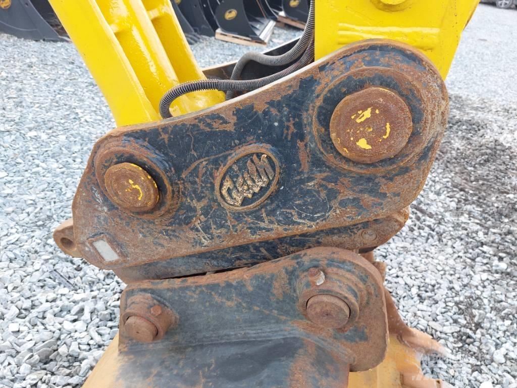 Komatsu PC210LC-11 Εκσκαφείς με ερπύστριες