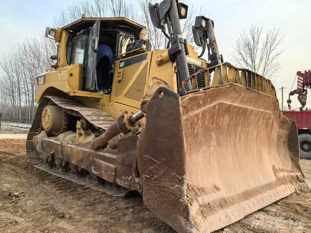 CAT D8T bulldozers Μπουλντόζες με ερπύστριες