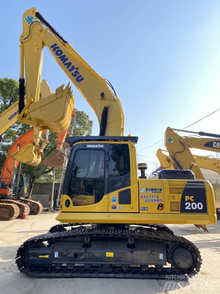 Komatsu PC200 Εκσκαφείς με ερπύστριες