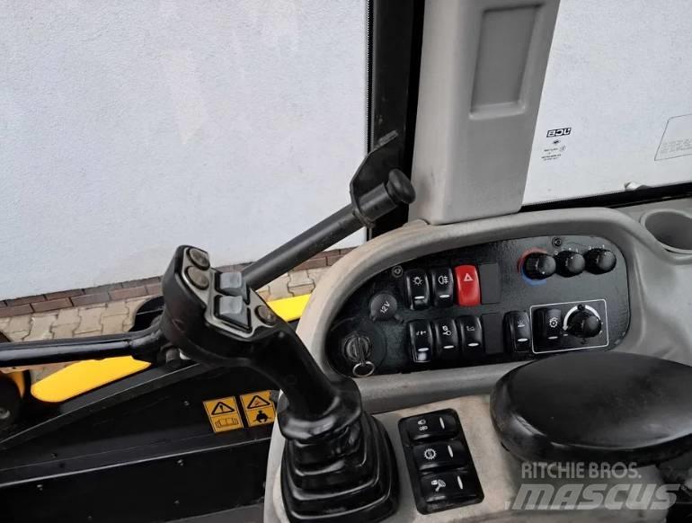 JCB TM 320 S Συστήματα τηλεχειρισμού για τη γεωργία