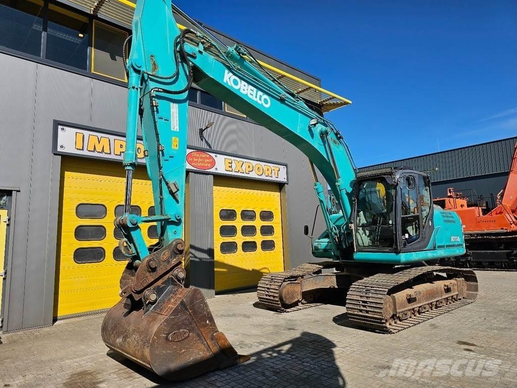 Kobelco SK210LC-9 Εκσκαφείς με ερπύστριες