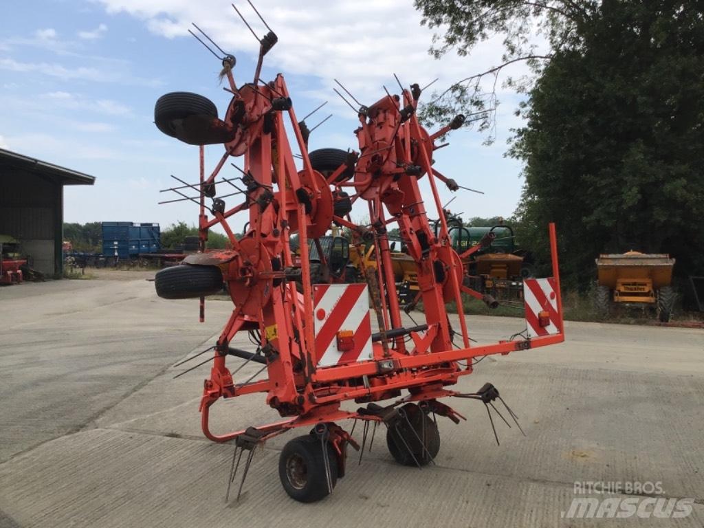 Kuhn GF 8702 Τσουγκράνες και χορτοξηραντικές μηχανές