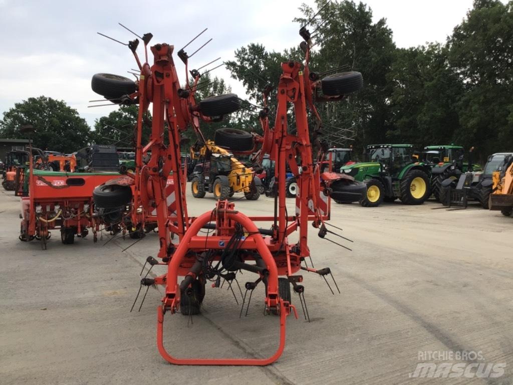 Kuhn GF 8702 Τσουγκράνες και χορτοξηραντικές μηχανές
