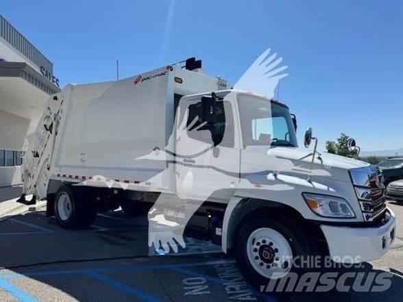 Hino L7 Απορριμματοφόρα