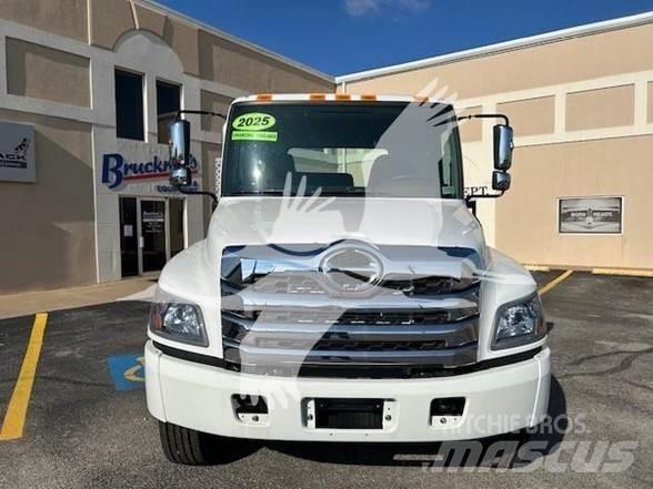 Hino L7 Φορτηγά Σασί