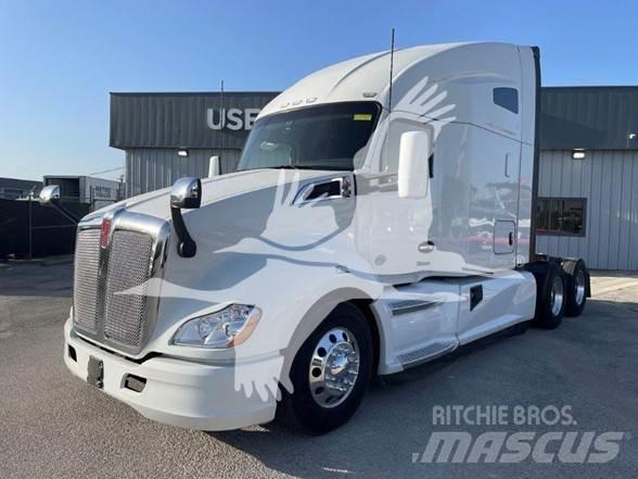 Kenworth T680 Τράκτορες