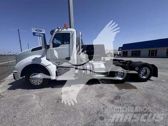 Kenworth T880 Τράκτορες