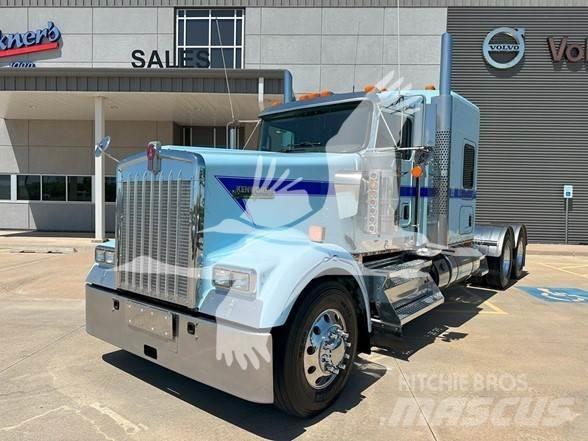 Kenworth W900L Τράκτορες