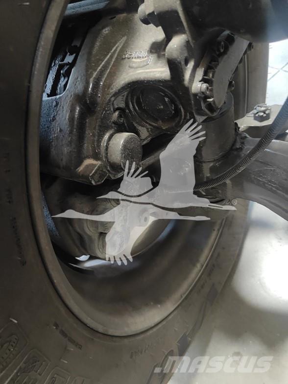 Kenworth W990 Τράκτορες