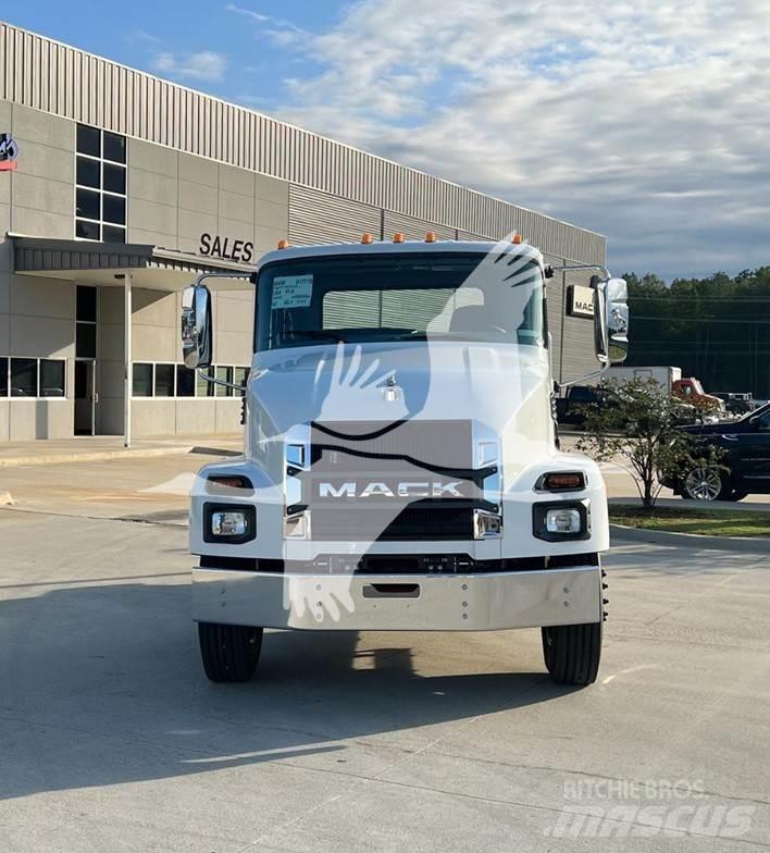 Mack MD6 Φορτηγά Ανατροπή