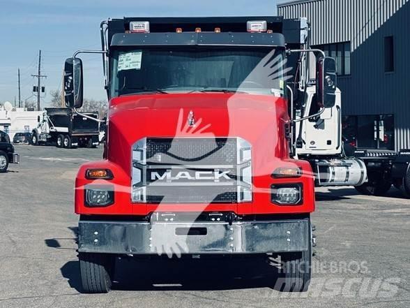 Mack MD6 Φορτηγά Ανατροπή