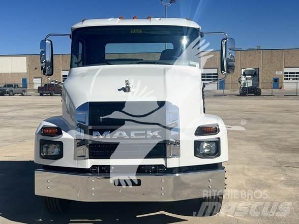 Mack MD6 Φορτηγά Σασί
