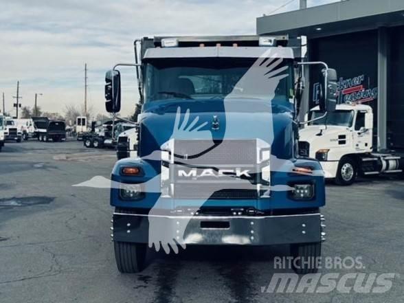 Mack MD6 Φορτηγά Ανατροπή
