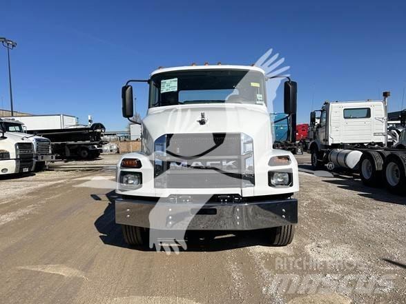 Mack MD6 Φορτηγά Σασί