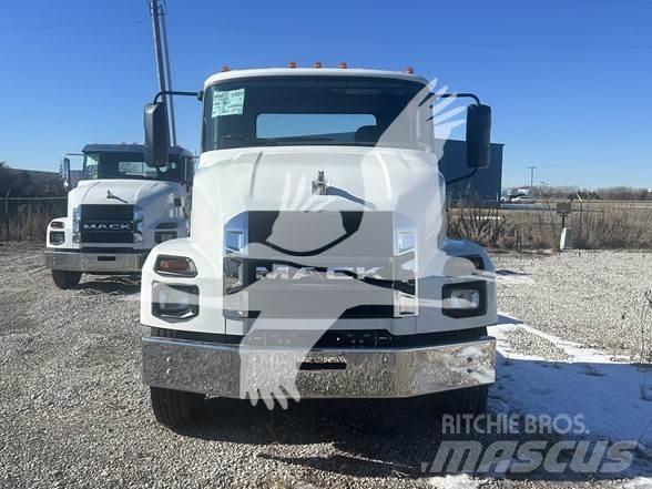 Mack MD6 Φορτηγά Σασί