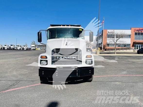 Mack MD6 Φορτηγά Ανατροπή