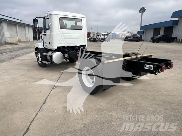 Mack MD6 Φορτηγά Σασί