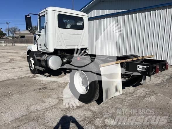 Mack MD6 Φορτηγά Σασί