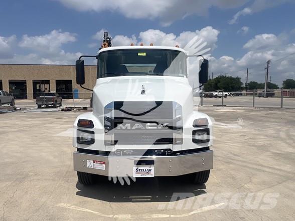 Mack MD6 Κατασκευές - Άλλα