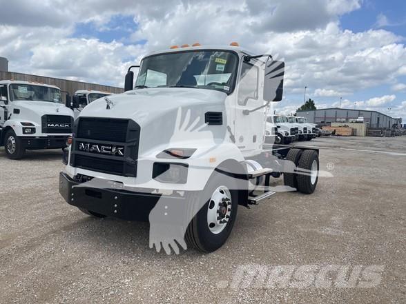 Mack MD6 Φορτηγά Σασί