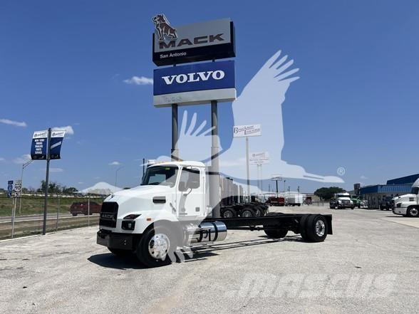 Mack MD6 Φορτηγά Σασί