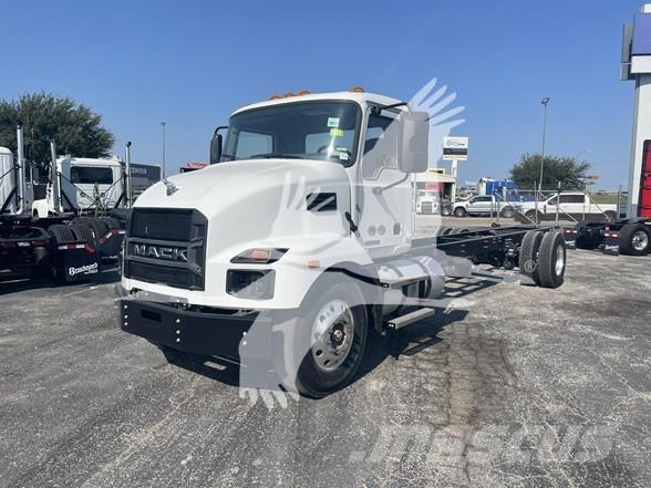 Mack MD6 Φορτηγά Σασί