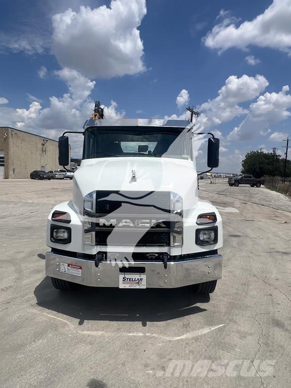 Mack MD6 Κατασκευές - Άλλα