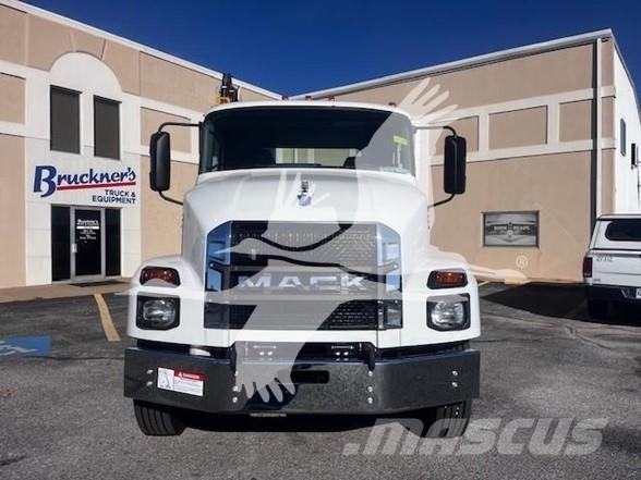 Mack MD6 Κατασκευές - Άλλα