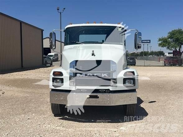 Mack MD7 Φορτηγά Σασί