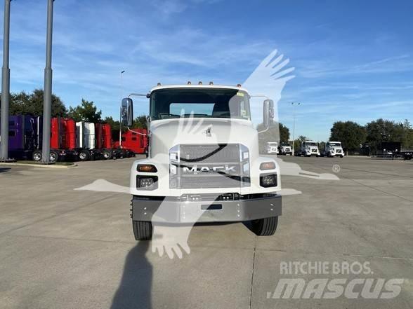 Mack MD7 Φορτηγά Σασί