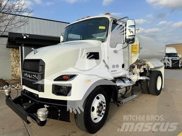 Mack MD7 Βυτιοφόρα φορτηγά