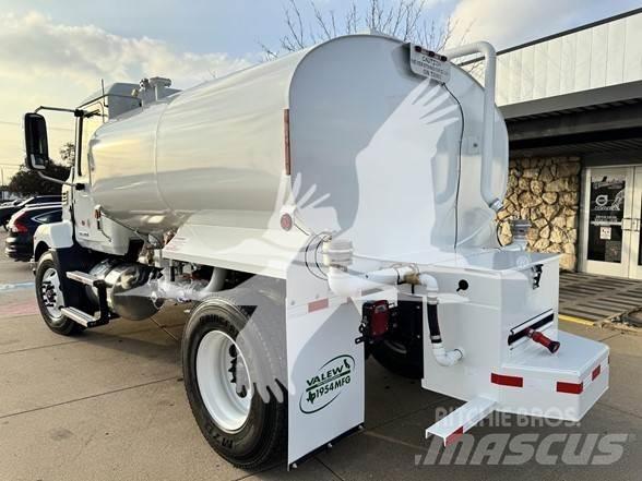 Mack MD7 Βυτιοφόρα φορτηγά