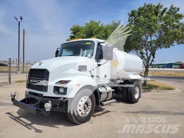Mack MD7 Βυτιοφόρα φορτηγά