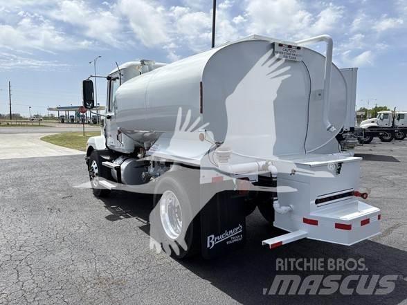 Mack MD7 Βυτιοφόρα φορτηγά
