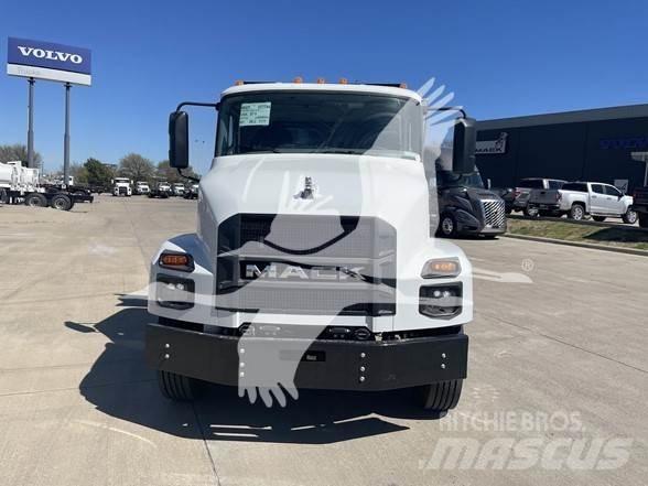 Mack MD7 Φορτηγά Ανατροπή