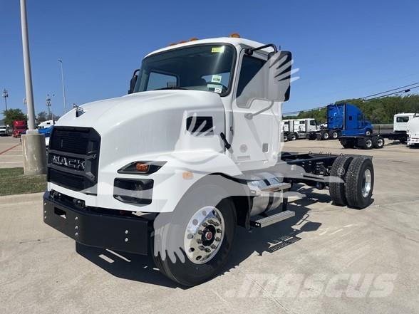 Mack MD7 Φορτηγά Σασί