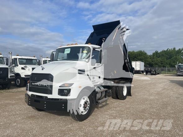 Mack MD7 Φορτηγά Ανατροπή