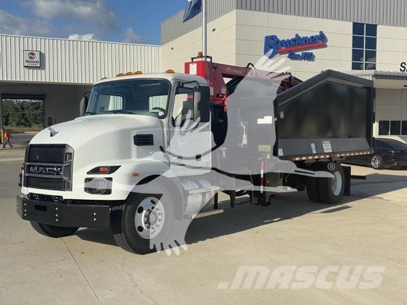 Mack MD7 Κατασκευές - Άλλα