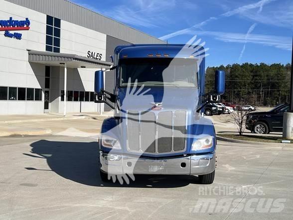 Peterbilt 579 Τράκτορες