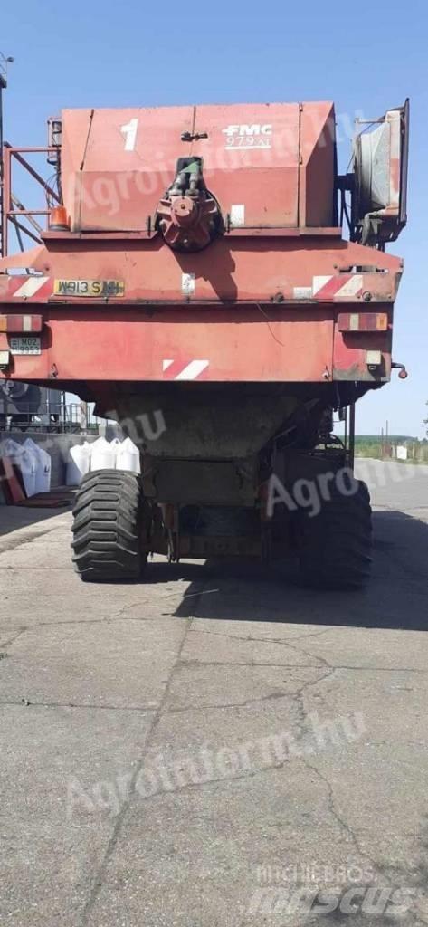 FMC 979 AT Μηχανές συγκομιδής μπιζελιών