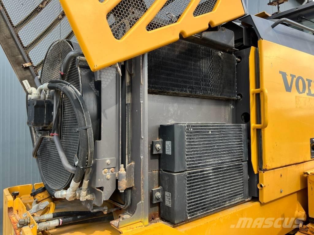 Volvo G970 Γκρέιντερς