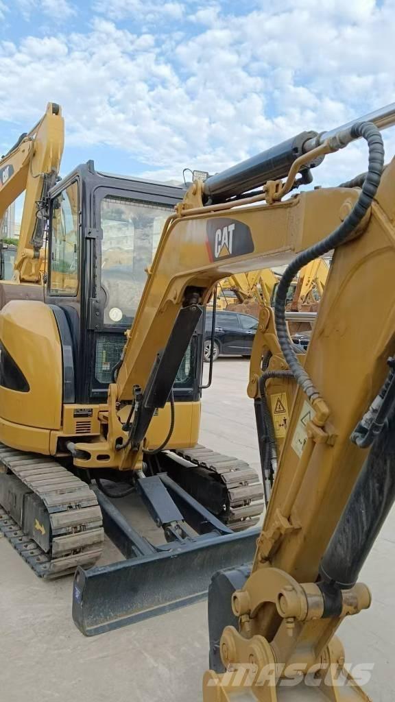 CAT 302D Εκσκαφείς με ερπύστριες