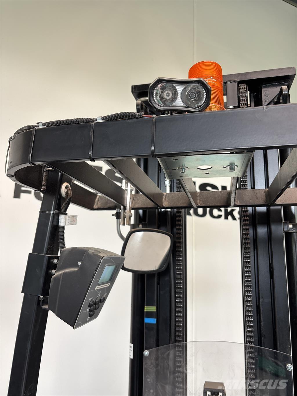 Mitsubishi SBR16N Ηλεκτρικά παλετοφόρα με ιστό