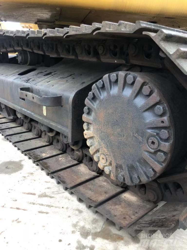 CAT 323 D Εκσκαφείς με ερπύστριες