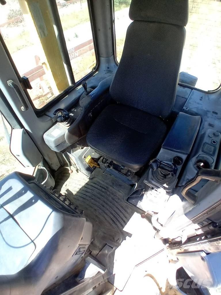Komatsu D 61 EX-15 Μπουλντόζες με ερπύστριες